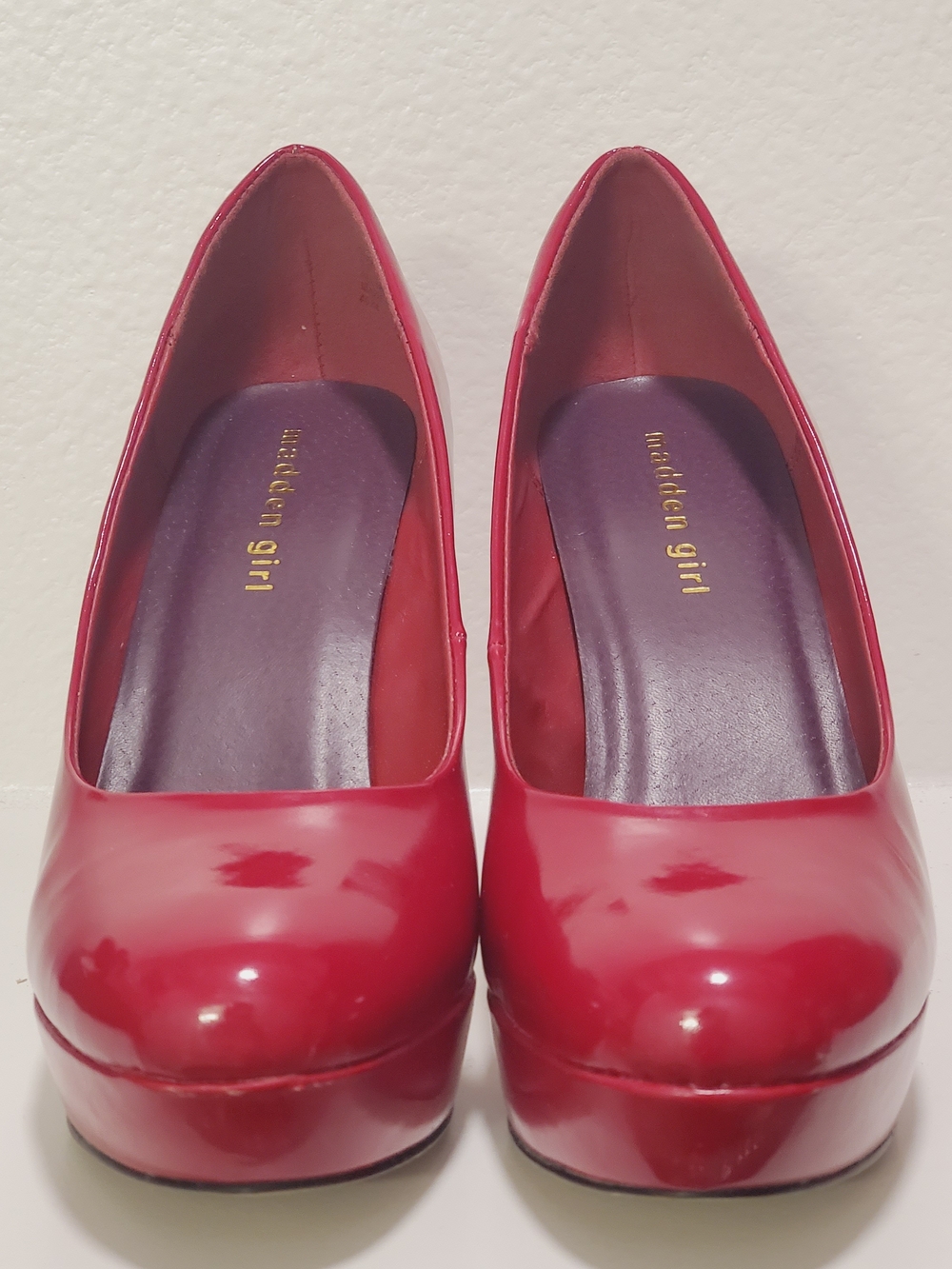 Madden Girl Red Patent Platform Pumps, Womens Size 8.5
